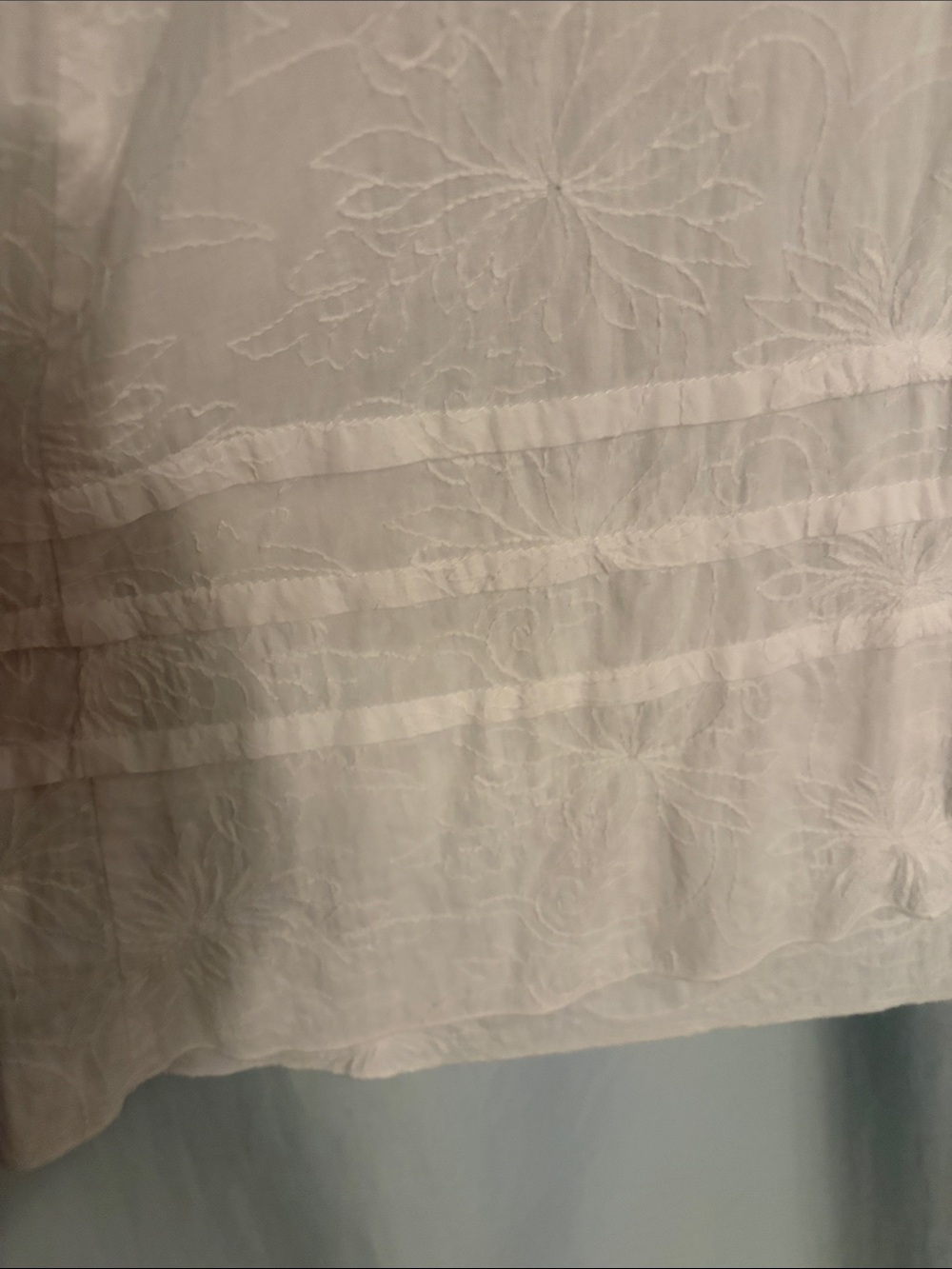 Formes Paris Women’s White Embroidered Chemise Sundress, size EU 40 / US SMALL - Picture 7 of 7